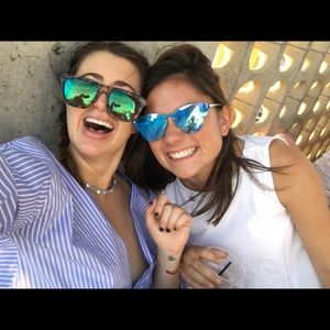 Meet your Posher, Ellery